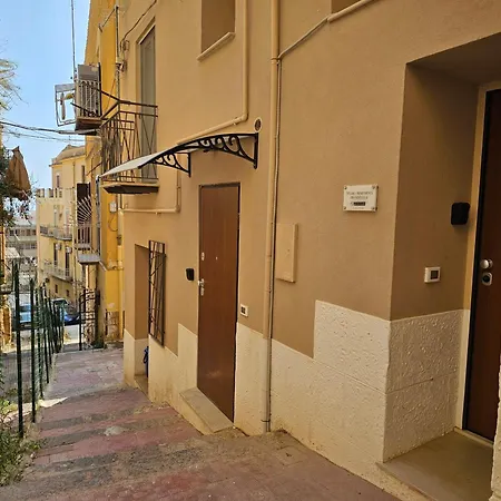 Pirandello 11 Apartman Agrigento