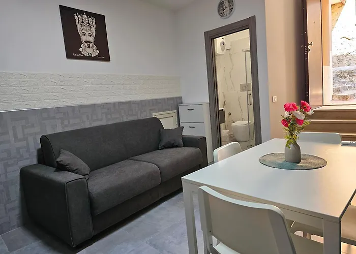 Pirandello 11 Apartman