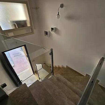 Pirandello 11 Apartment